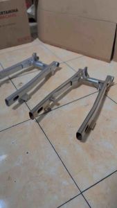 Swingarm kaze r copy kawasaki w175
