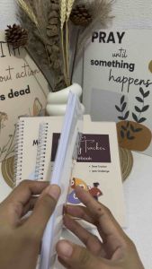 MONEY TRACKER NOTEBOOK/EXPENSES TRACKER NOTEBOOK/BUDGET PLANNER