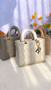 JIMSHONEY - VITTA - TAS SELEMPANG WANITA