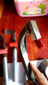 มีดกรีดยาง ทรงแม็คโคร ร่อง 70° ยังไม่ลับคม ปริมาณ 50 วันกับระบบสำอาง