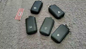 Dompet Gantungan Kunci STNK Mobil Motor