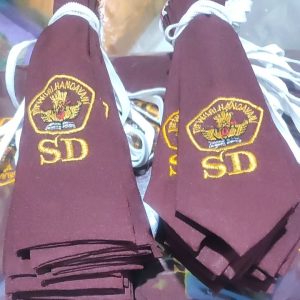 Dasi Maroon Bordir Putra Putri Panjang 20cm