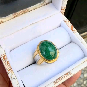 Cincin Batu Giok Burma Hijau Lumut