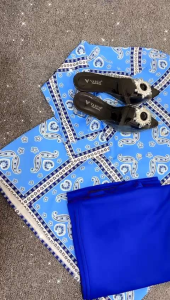 Kemeja Silk Motif Blue Cantik & Atasan Kemeja Silk Viral