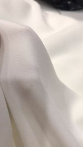 Vải Tuyết Mưa Hàn màu trắng dày mềm co giãn (khổ 1m5)may đầm váyvest quần Tây Comple