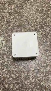 Hộp kỹ thuật Camera 12x12x6cm bảo vệ nguồn và đầu nối chống nước tốt | C107