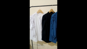 Gavi Blouse Balon Lengan Serut