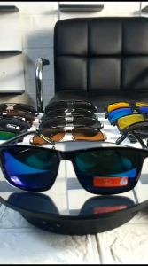 Kacamata Hitam Gaya Sunglasses Anti UV Radiasi Limited Edition COD