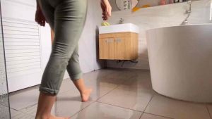 JORAKAY น้ำยากันพื้นลื่น 500 มล | แถมฟองน้ำ น้ำยาเคลือบกระเบื้องกันพื้นลื่น จระเข้ กันลื่น น้ำยากันพื้นลื่น อันตราย