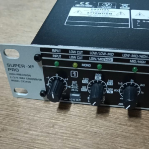 Crossover krosofer krosover Behringer CX 3400 CX-3400 CX3400