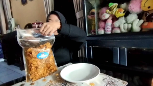 1kg Basreng Extra Pedas Daun Jeruk Keriuk Renyah