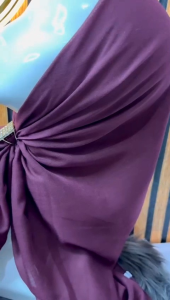Segi Empat Paris Jadul Varisha I Hijab Paris Varisha I Segi Empat Paris Jadul Basic Warna Burgundy-Emerald
