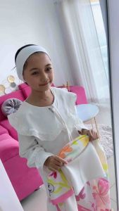 HIJAB INSTANT ANAK VOAL PRINTING KARAKTER KUPU2 BESAR