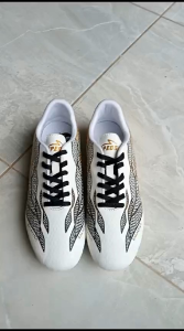 sepatu bola anak anak/sepatu bola specs anak anak/sepatu SPECS bola anak