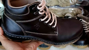 SEPATU SAFETY KULIT ASLI | SEPATU BOOTS KESELAMATAN KERJA UJUNG BESI