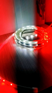 LAMPU LED  STRIP MERAH PUTIH//LAMPU HIAS 17AGUSTUS MERAH PUTIH 8M