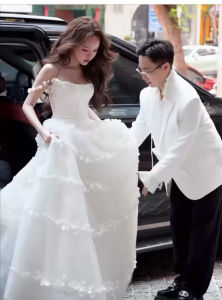 Đầm maxi cưới TRIPBLE T DRESS bẹt vai kèm tùng đuôi rời - size S/M/L - MS292Y