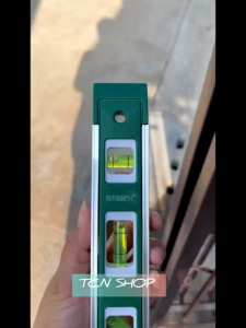 WYNNS ระดับน้ำอลูมิเนียม แถบแม่เหล็ก ขนาด 9 นิ้ว รุ่น W0332B