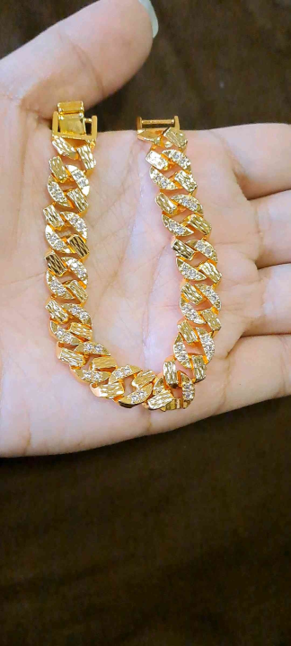 Gelang Rantai Klasik Emas 22K dengan Kristal Quartz Elegan