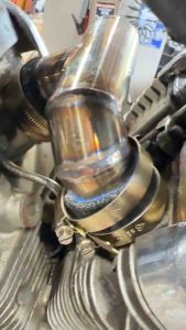 steed400 600 คอหรีด ( สำหรับคาร์บูเดี่ยว )พร้อมคอยางเครื่อง