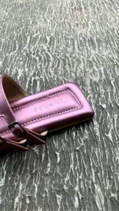 Sandal Flat Wanita Terbaru Sandal Iuvenes / Sandal Kekinian / Sandal Flat / Sandal Premium / Sandal Cantik / Sandal Murah / Sandal Wanita / Bisa COD