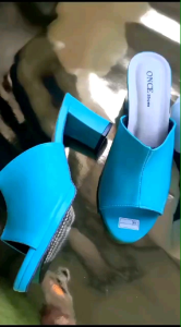 Sandal Sepatu Slop Wanita Hak 7cm Elegan