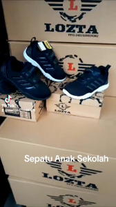 LOZTA Sepatu Anak Sekolah SD Sneaker Perekat Kekinian