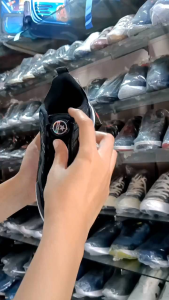 TREKKERS RX-WESTON sepatu sekolah anak Hitam Putih