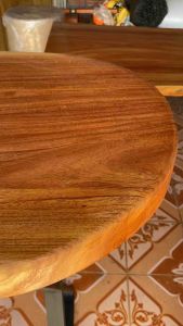 โต๊ะบาร์ไม้สะเดา โต๊ะบาร์ยาว โต๊ะบาร์ ท็อปไม้สะเดา ไม้แผ่นเดียว ขาโต๊ะเหล็กสไตล์ลอฟท์ ไม้แผ่นเดียว ไม้เนื้อแข็ง โต๊ะบาร์ยาว โต๊ะบาร์สูง ขนาด 50*120*100cm.