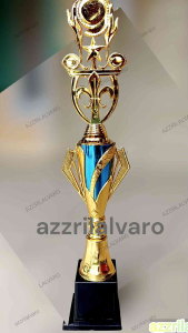 Piala 116 FIGUR PRAMUKA Piala satuan