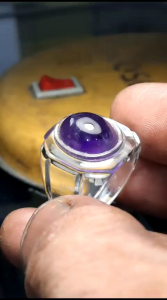 Cincin Batu Kecubung Amethyst: Desain Elegan & Perhiasan Klasik