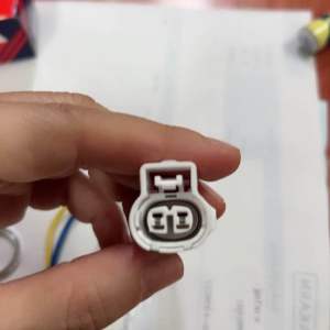 ปลั๊กสวิตช์ไฟถอยรถตู้คอมมิวเตอร์