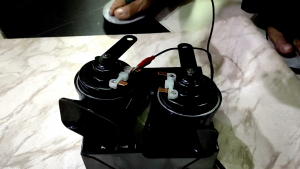 Klakson PLATINUM SERIES CS-D088: Desain Elegan & Berkualitas Tinggi