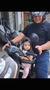 Kursi Boncengan Anak Portable untuk Motor Matic WIN | jok duduk bayi / baby chair dengan seat belt aman untuk Honda Beat / Scoopy / Vario / Yamaha Mio