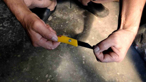 gagang + pisau kait benang textilepisau serut Taji ayam