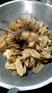 keripik pisang lumer tiramisu 120 gram