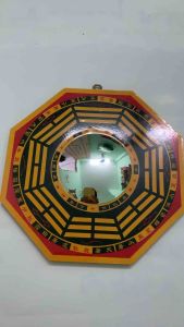 Gương bát quái lồi phong thuỷ treo cửa nhà