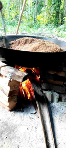 Kelapa Sangrai Padang 1 Kg: Bumbu Asli untuk Kue dan Masakan