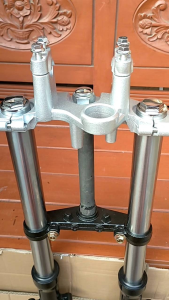 SHOCK DEPAN BYSON AS KOMSTIR PNP HONDA GL CB MEGAPRO TIGER SHOCK DEPAN BYSON HONDA