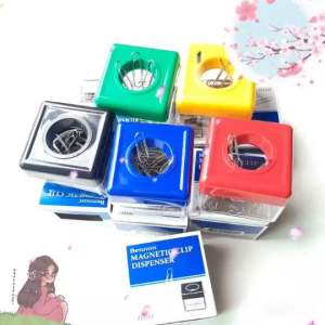 กล่องใส่ลวดเสียบ แม่เหล็ก ยี่ห้อ เบนน่อน BENNON รุ่น ZH101 แนวนอน คละสี