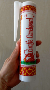 C39 ซิลิโคนยาแนวกระจก สีเทา