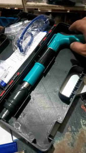 Nail Gun Heavy duty. complete set nail sunglass protection & cleaning kit