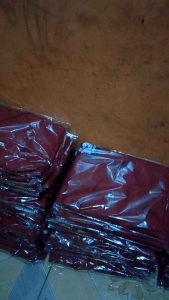 rompi SD merah marun berpareasi size dan sudah lengkap dengan logo SD