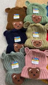 Topi Kupluk Rajut Bayi Polos KELINCI Pompom Laki Laki Perempuan keren Usia 0-12 Bulan Trendy DM Baby