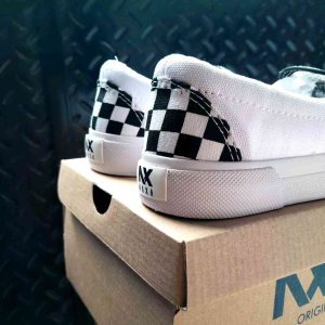 Sepatu Anak Laki Laki / Sepatu Anak Perempuan / Sepatu Anak Terbaru / Sepatu Anak Anak