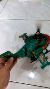 Mainan Helicopter Baterai Armed Helicopter Bump Go Suara Lampu no 5602B