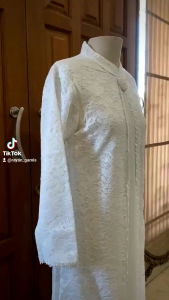 Gamis Brukat Putih Terbaru: Ukuran Cocok Berbagai Tubuh