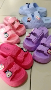 Sandal Ban2 Labubu Anak Perempuan Sandal Tebal Karet Eva Fashion