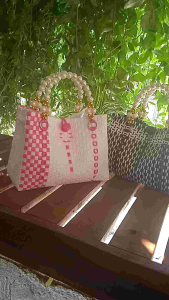 Tas anyaman jali premium gagang mutiara