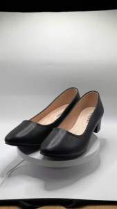 Black Shoes 1\" Heel for Office & School: Comfortable & Stylish